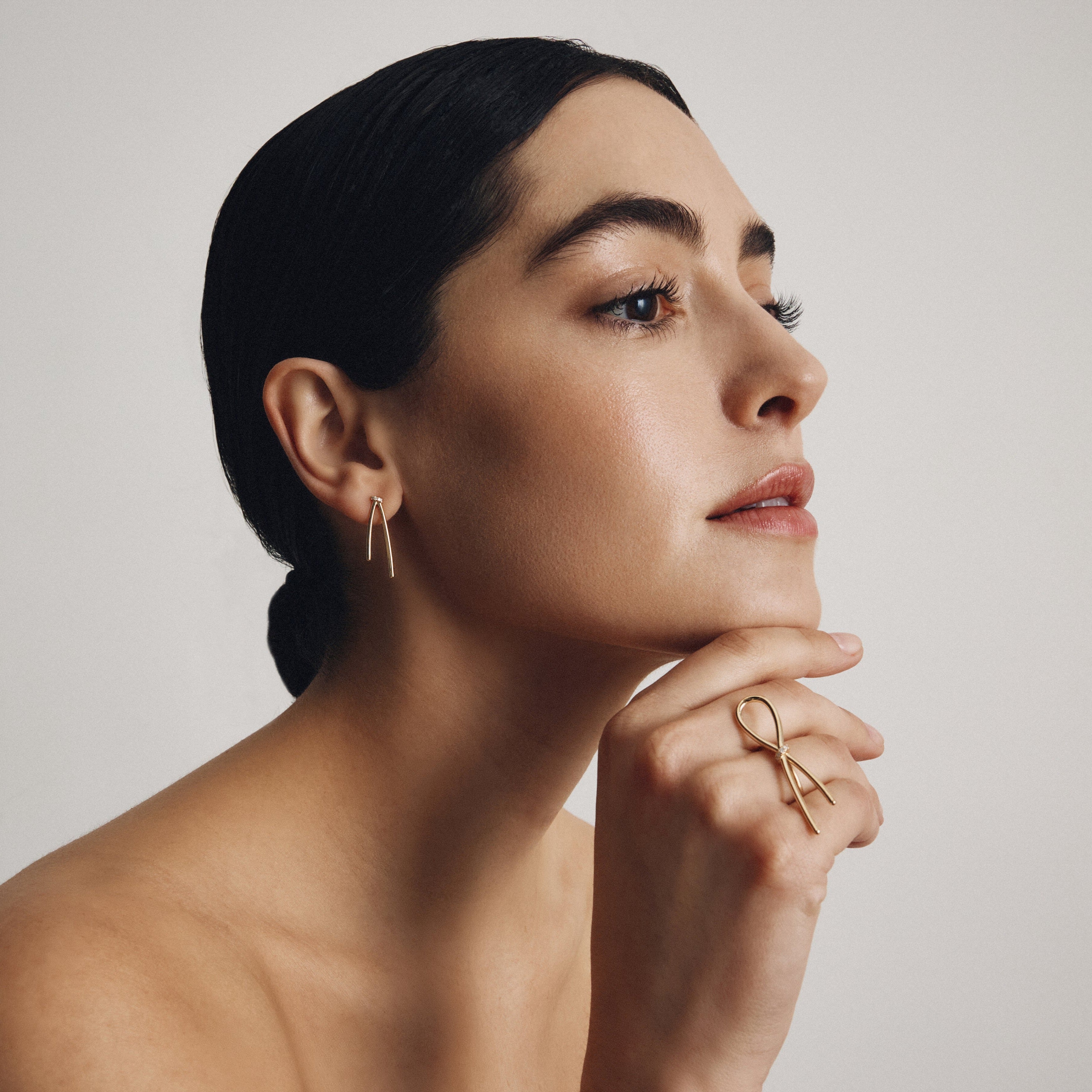 REBORN HALF PAVE EARRINGS / WHITE