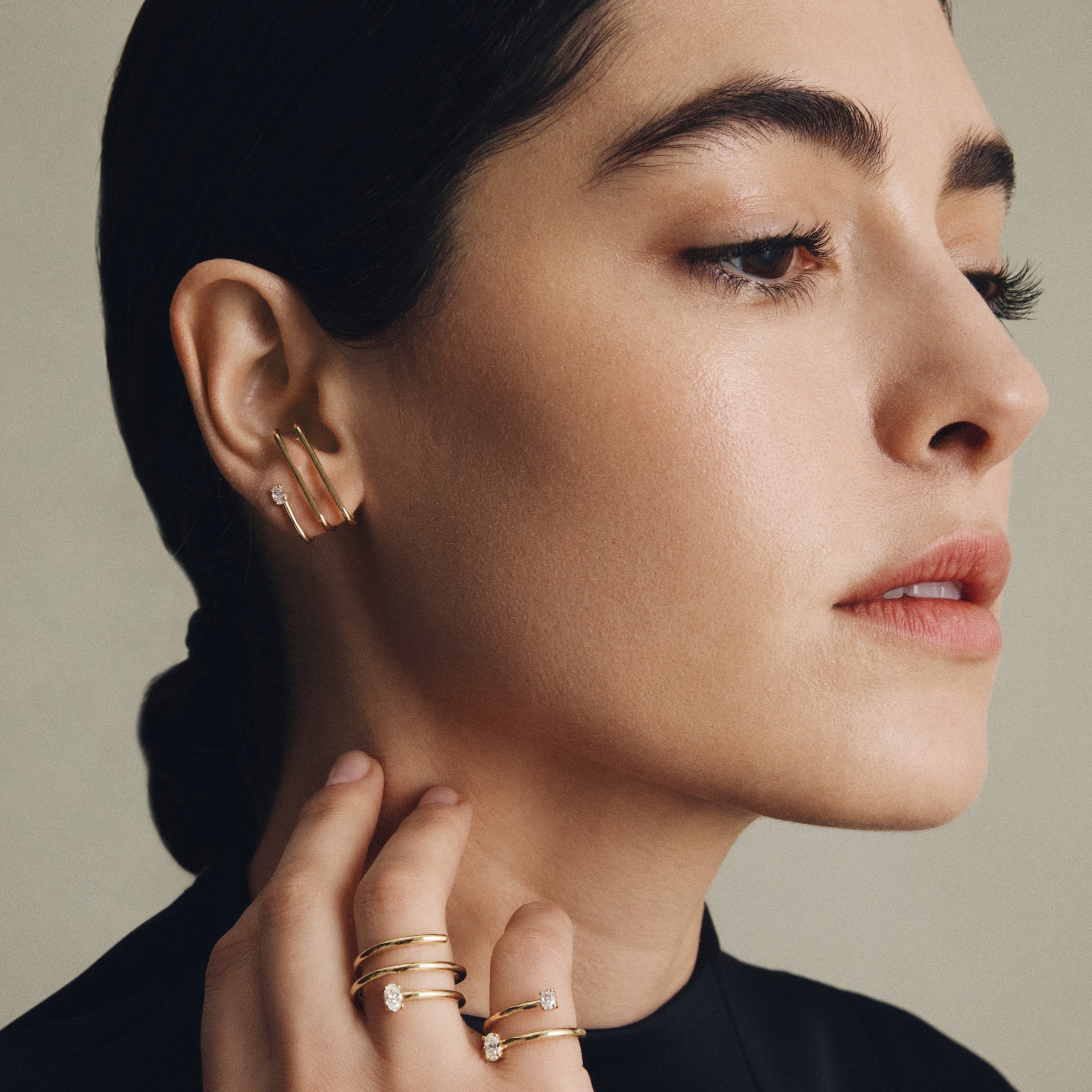 WIRE 3 ROWS DIAMOND EARRINGS / YELLOW