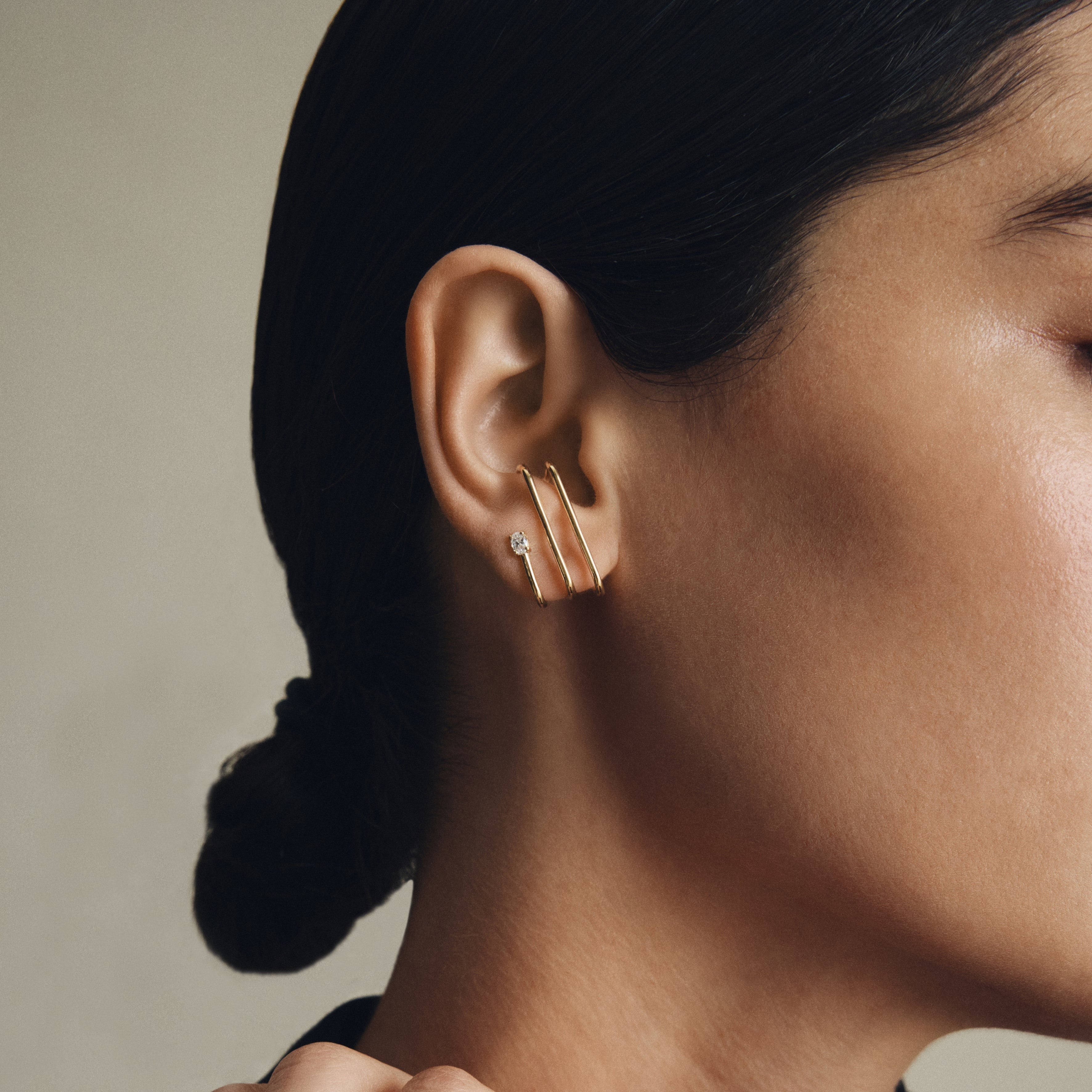 WIRE 3 ROWS DIAMOND EARRINGS / YELLOW